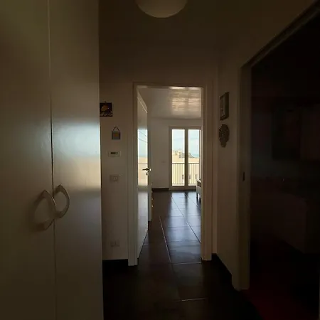 Etoile House